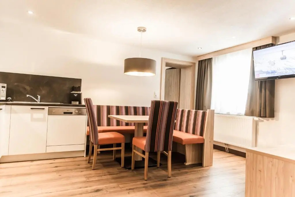 A Casa Smaragd Appartements