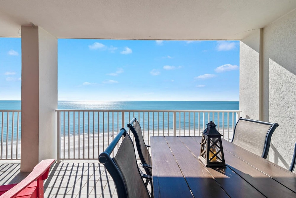 Windward Pointe 1104 Free Chair and Umbrella Rental 3 Bedrooms Sleeps 10