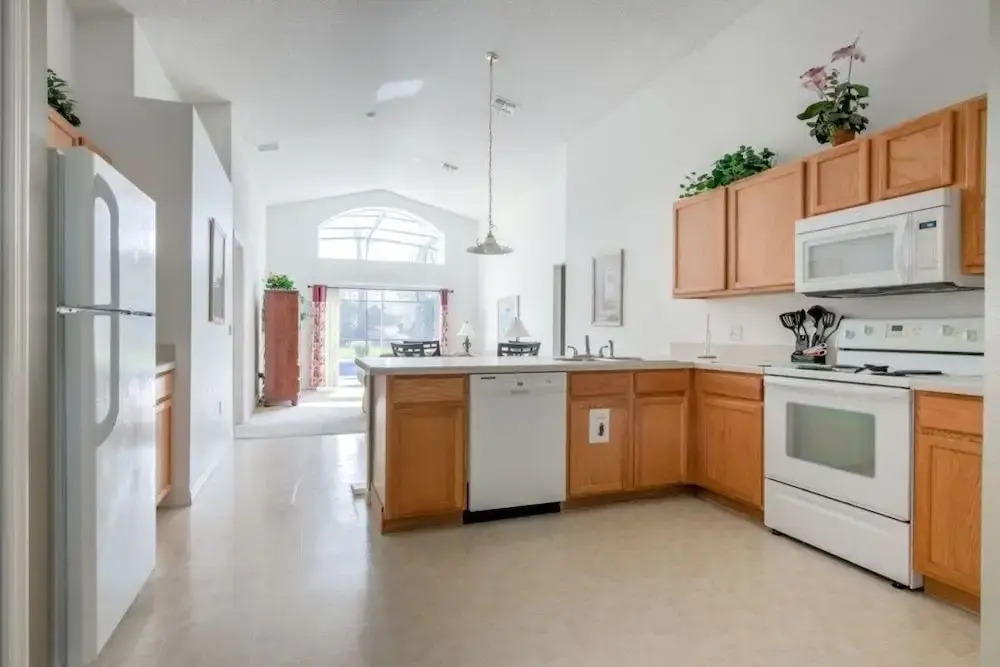 Pool/spa Beautiful View Area! 4 Bedroom Home by RedAwning