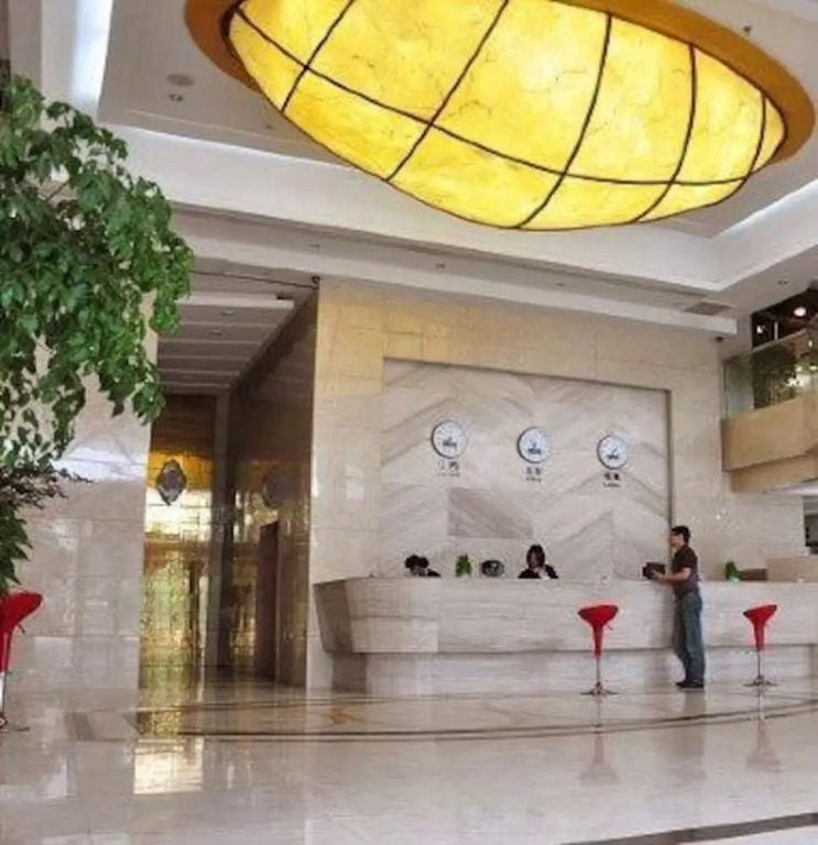 Qingdao Yunfatins Hotel