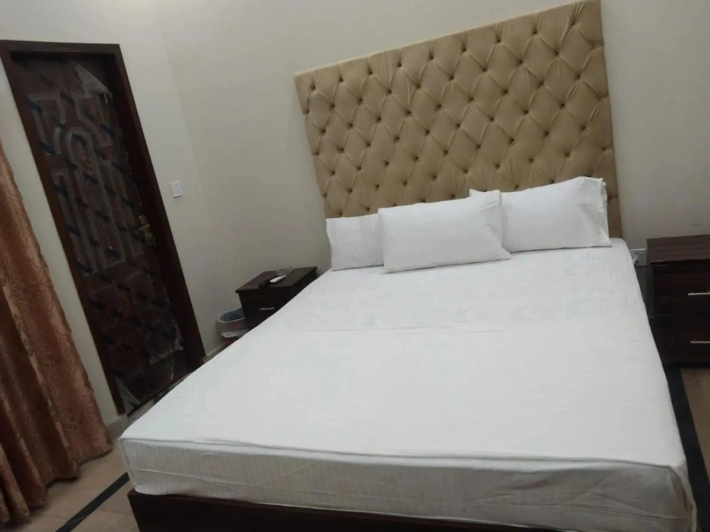 Dove inn Hotel near Shaukat Khanum Hospital