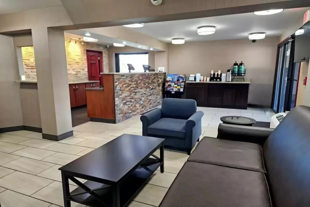 Quality Inn Middleburg Heights near Cleveland Airport