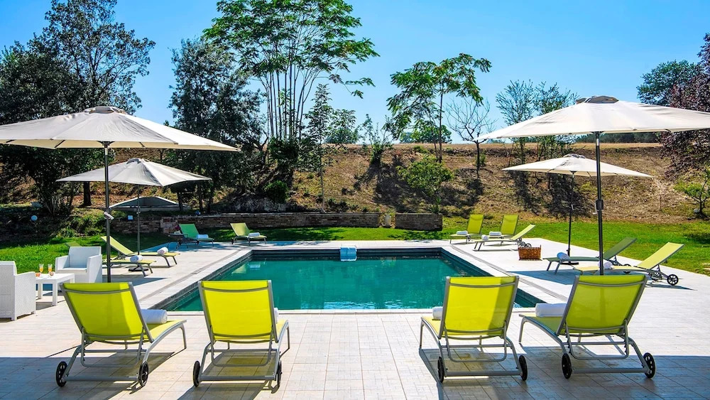 VILLA ARDENTE 12&1, Emma Villas
