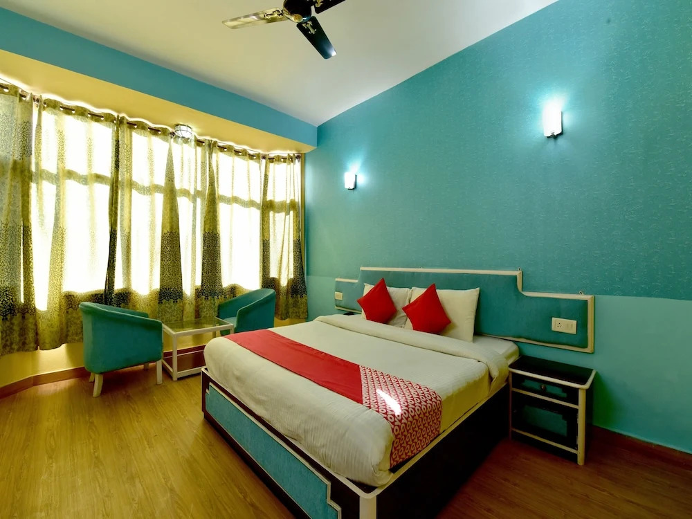 OYO 19766 Hotel Manali Palace