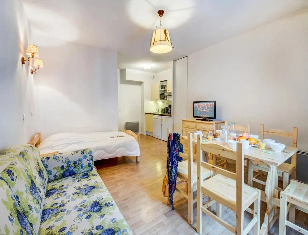Stay for 7 Near Luchon-superbagneres