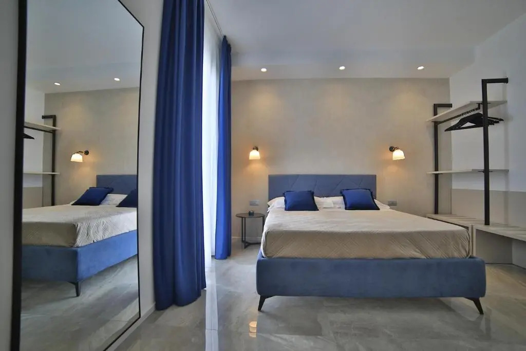 Calaluna Rooms