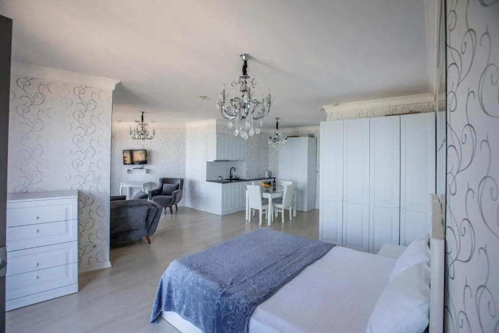 Tinas Apartments with Panoramic Sea view