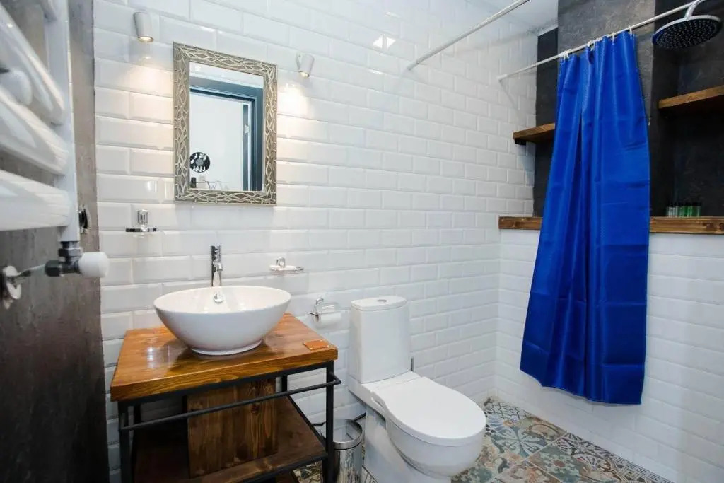 2BR Apt w terrace & stunning views
