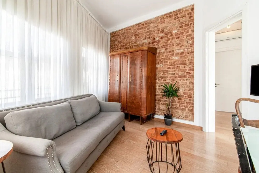 Central Flat With City View Near Istiklal Street