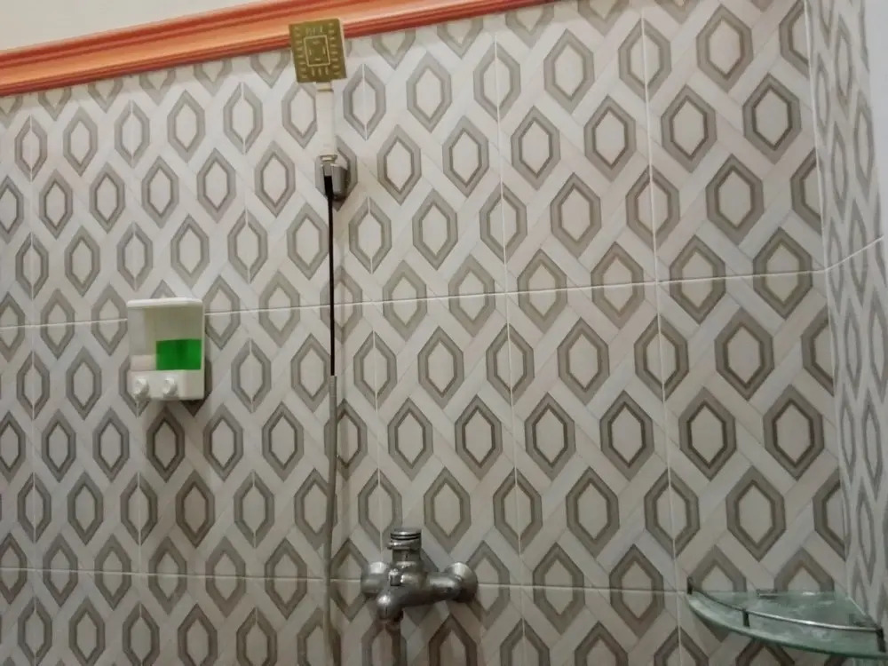 Urbanview Hotel Rifal Home Tegal