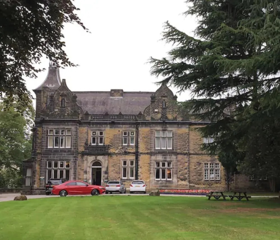 Oxley Hall Campus Residence
