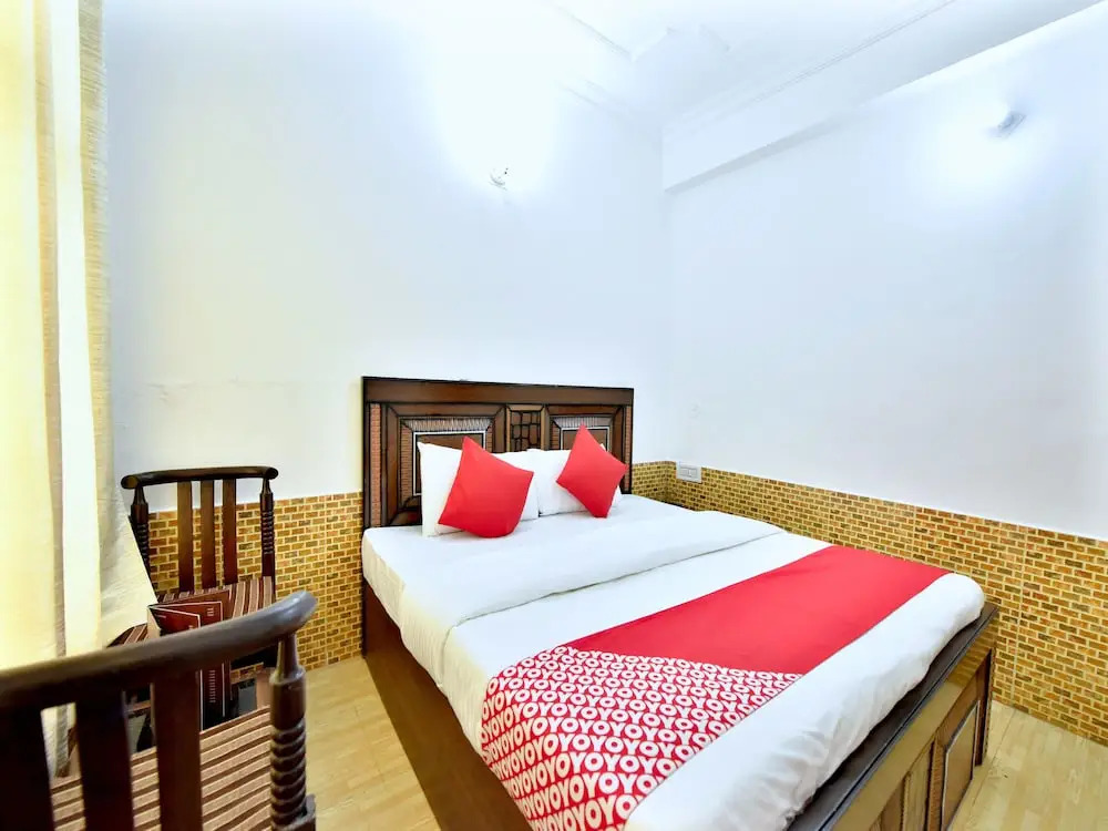 OYO 12443 Hotel Snowretreat