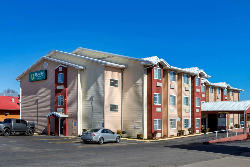 Days Inn Salisaw
