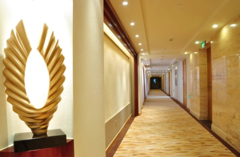 Oriental Hotel