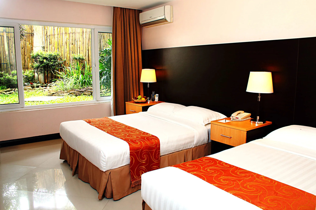 The Lake Hotel Tagaytay