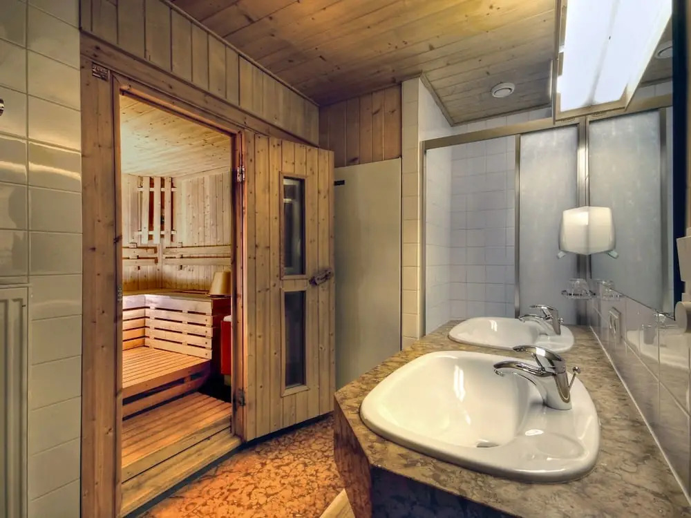 Pleasing Apartment in Matrei in Osttirol with Infrared Sauna