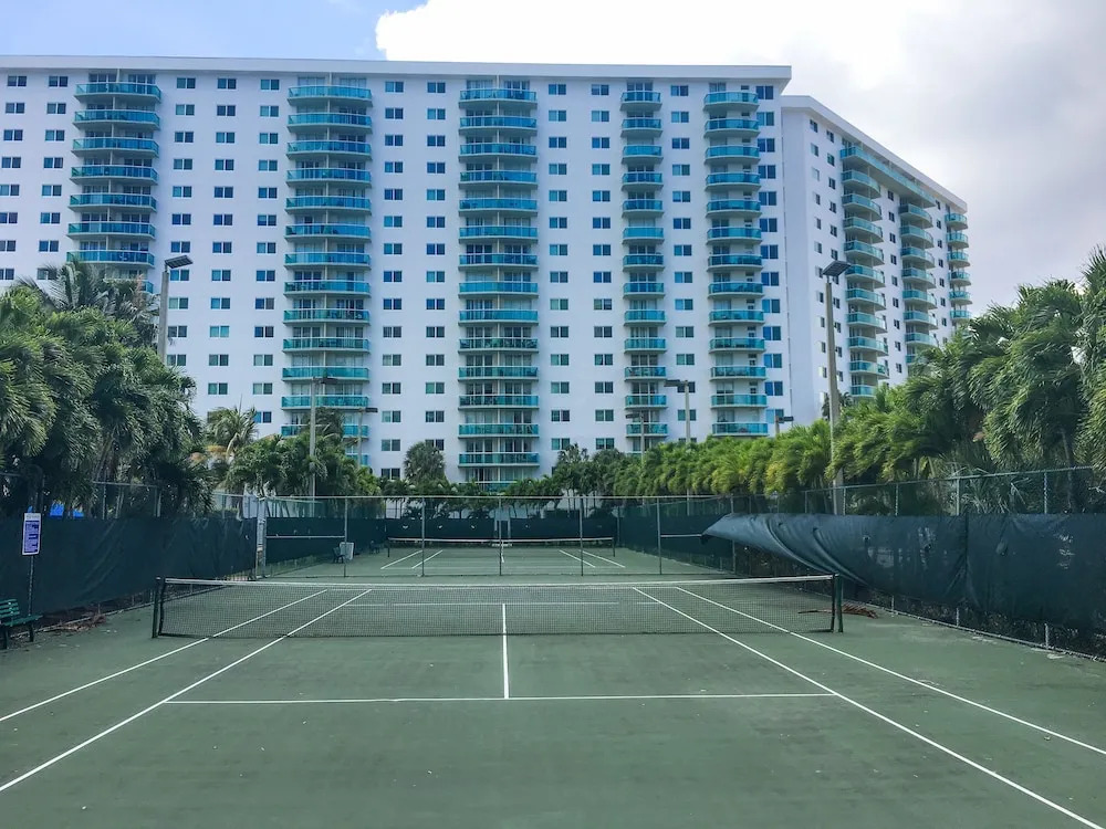 New Listing! Oceanview W/ Pool & Balcony 1 Bedroom Condo