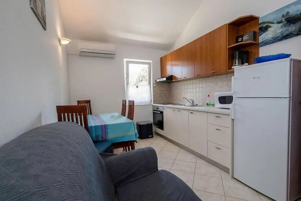 Apartments Lidija