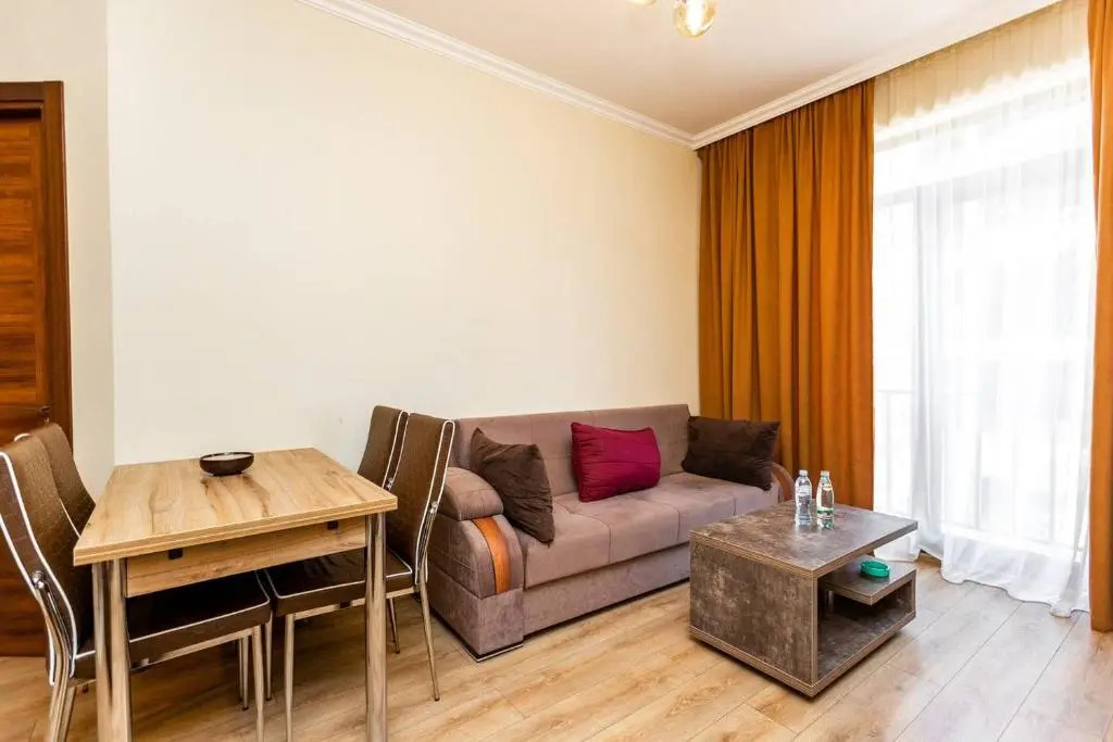 Newly Built Apt. With 1 Bedroom Central Location