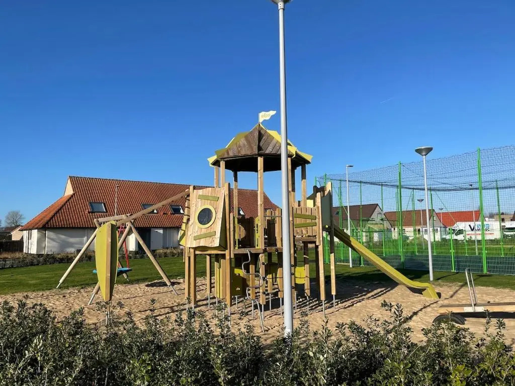 WH95 Gezellig vakantiehuisje -4p- met tuin en parking