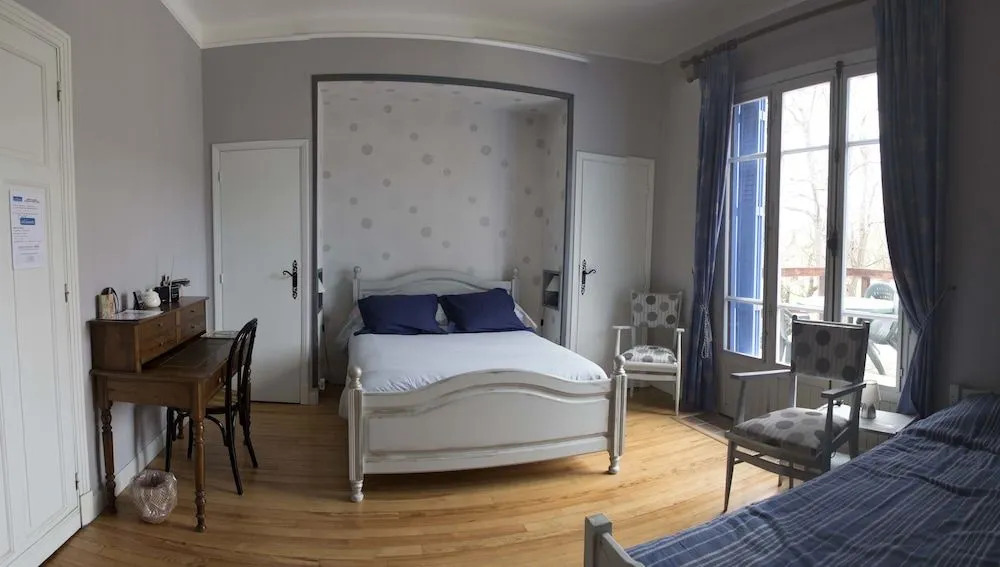 Chambres dHôtes La Maison Blanche