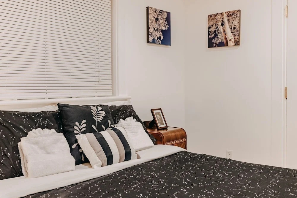01sl - Hot Tub - Pet Friendly - Bbq - Sleeps 8 3 Bedroom Home by RedAwning
