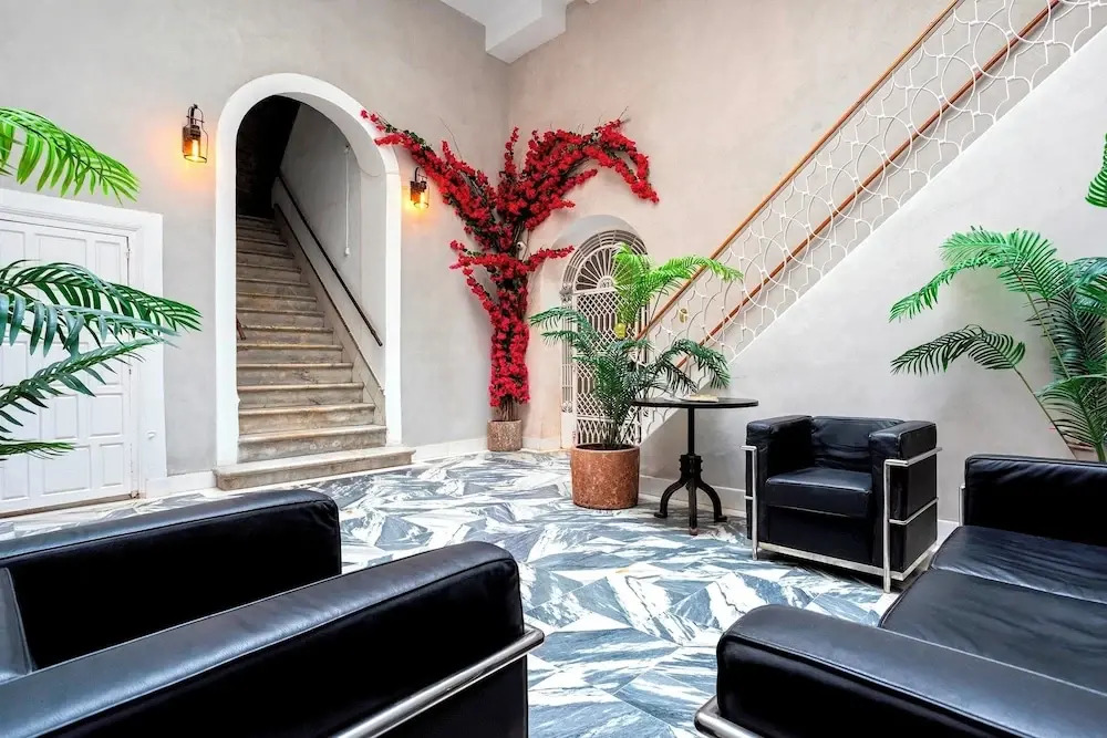 Amazing Apartment With Balconies in City Center Plaza de Espa a III