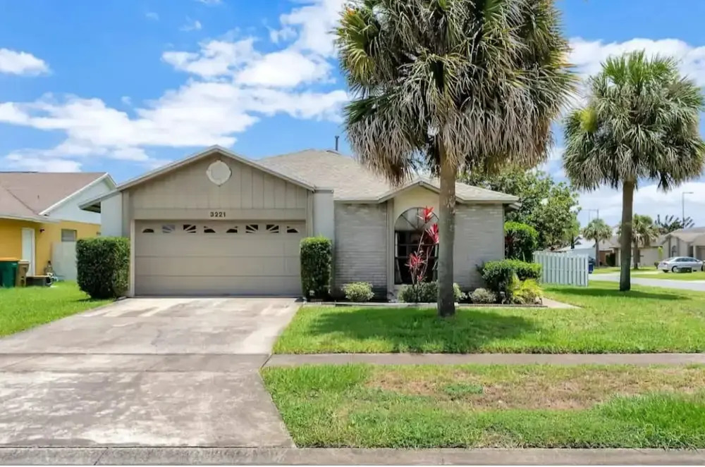 Sunset Oasis Retreat - Pool, Patio, And More! 2 Bedroom Home by RedAwning