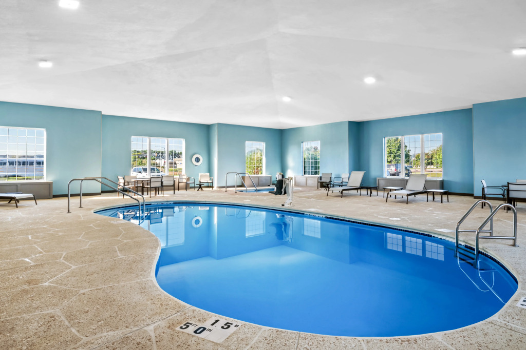 Holiday Inn Express Hotel & Suites Council Bluffs - Convention Center Area by IHG