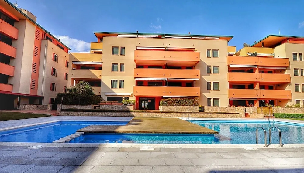 Apartamento cerca de Water World y Gnomo Park