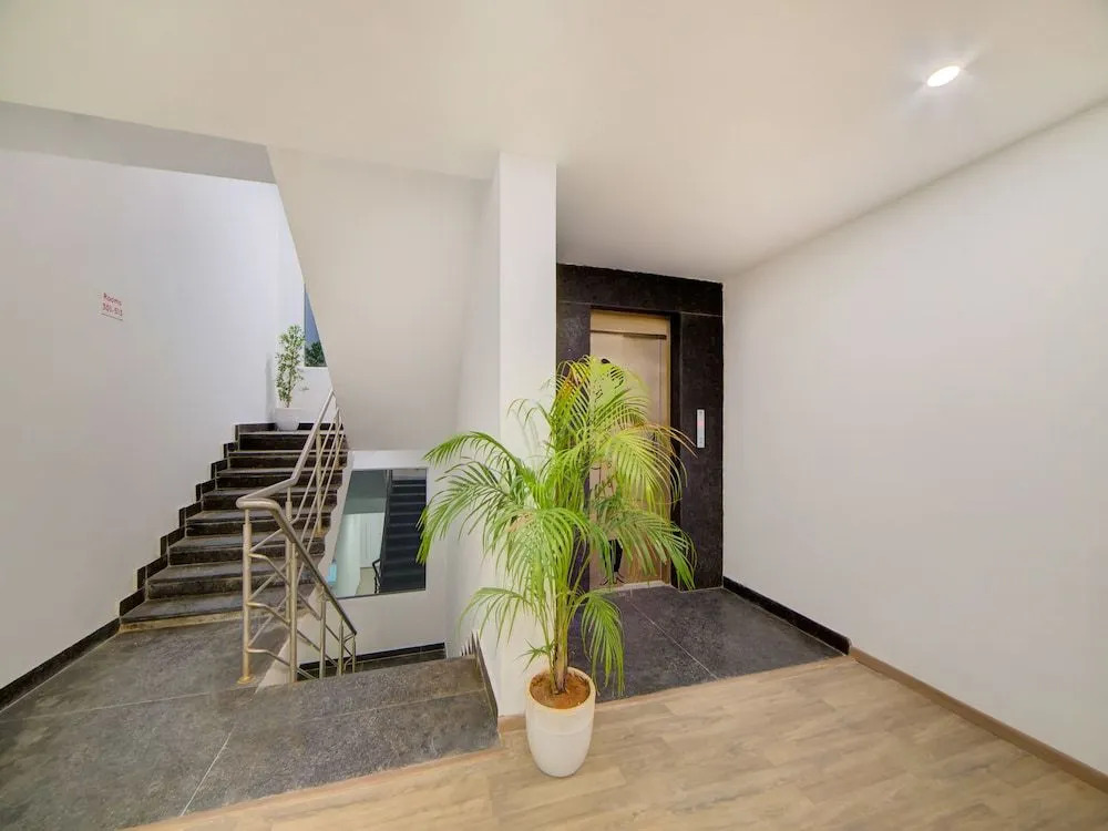 OYO Townhouse 777 - A3 empire
