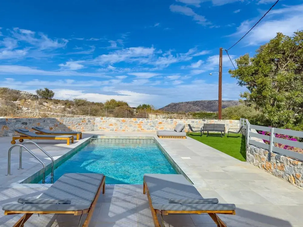 Giannas Panoramic Seaview Twin Villas with pool 2