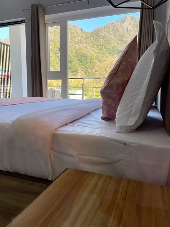 Hotel Wraveler Inn