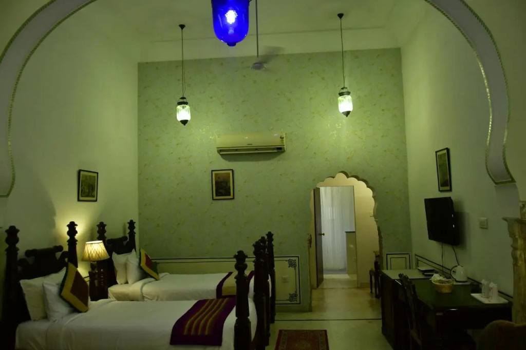 Mahal Khandela-A Heritage Hotel In Jaipur City Center