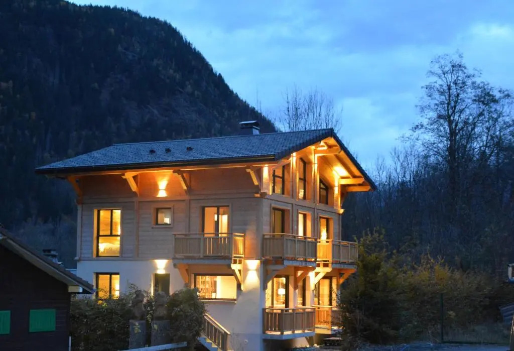 Chalet de charme, au calme, vue splendide, 15 personnes