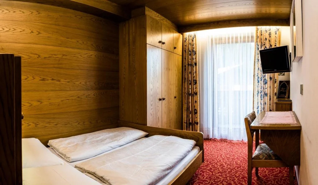 Hotel Des Alpes