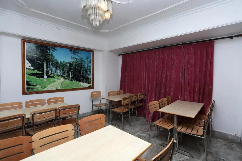 OYO 899 Dwaper Hotel