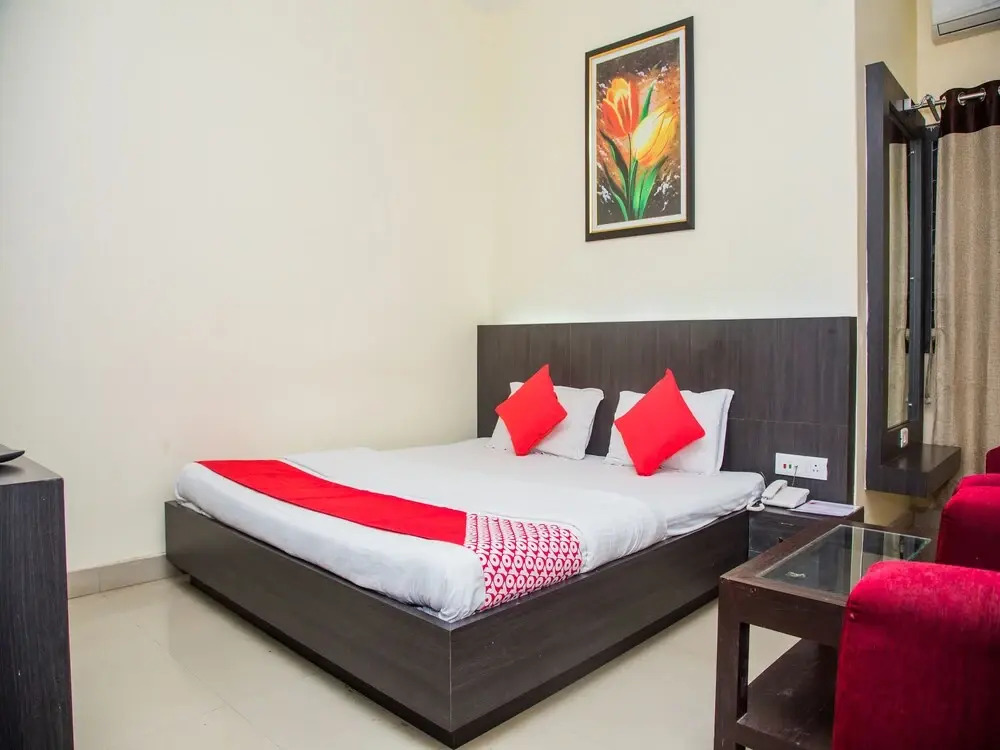 OYO 18812 Charulata The Boutiqueguest House
