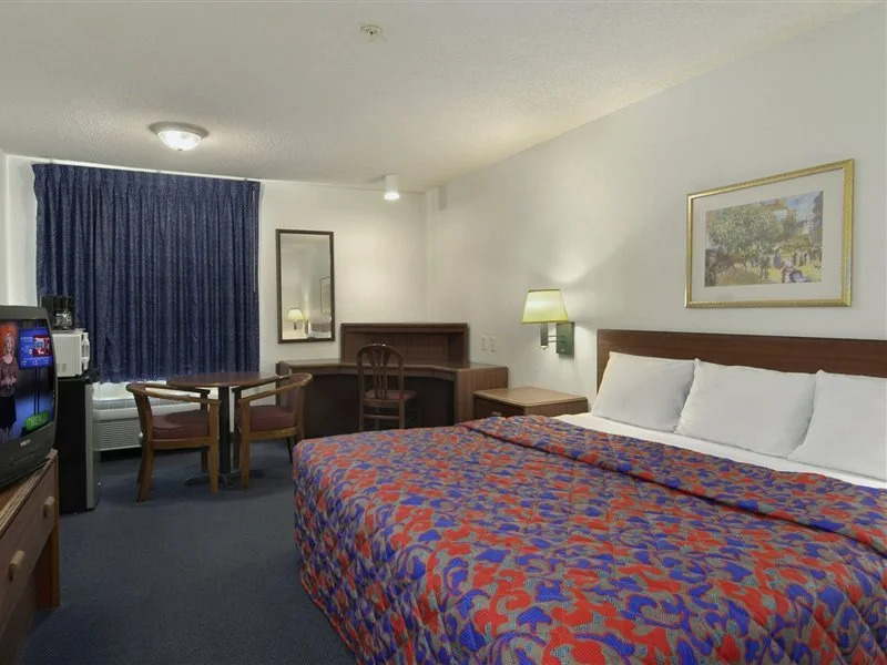 Red Roof Inn Tallahassee - University
