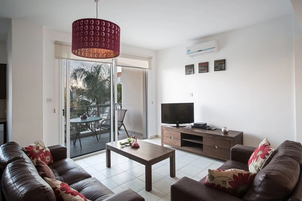 Cyprus Apartment Palm 101 Gold