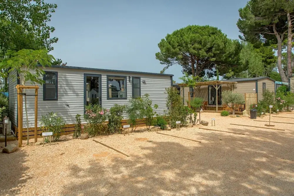 Mobile Home Near Beach