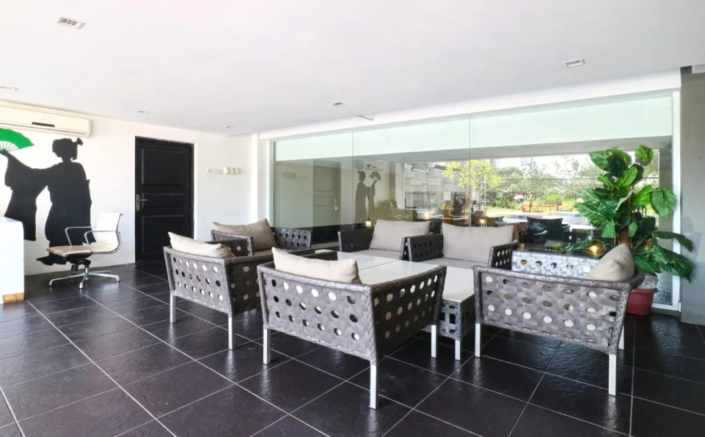 Q Hotel Bali