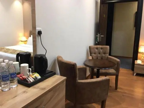 Palm Hotel