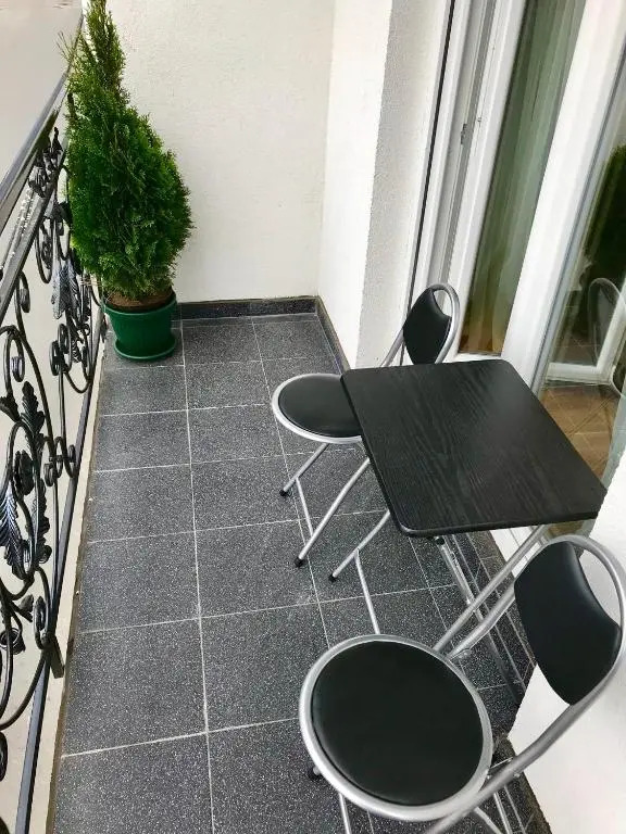 Elegance Apartment