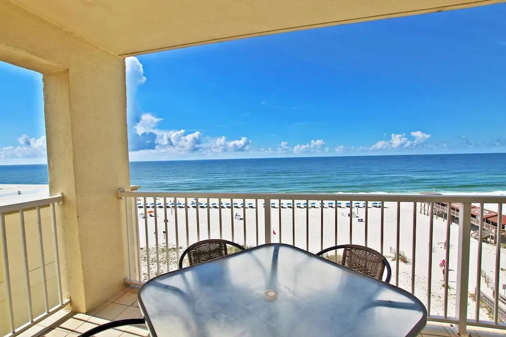 Boardwalk 681 by Youngs Suncoast