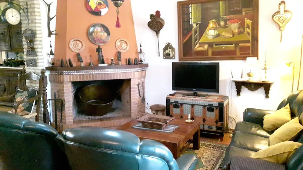 Villa With 4 Bedrooms in Málaga, With Wonderful Mountain View, Private