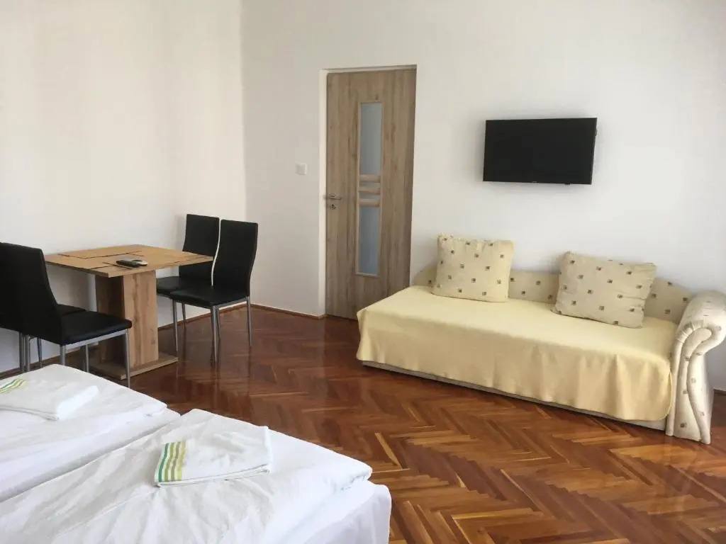 Bogoly Apartman