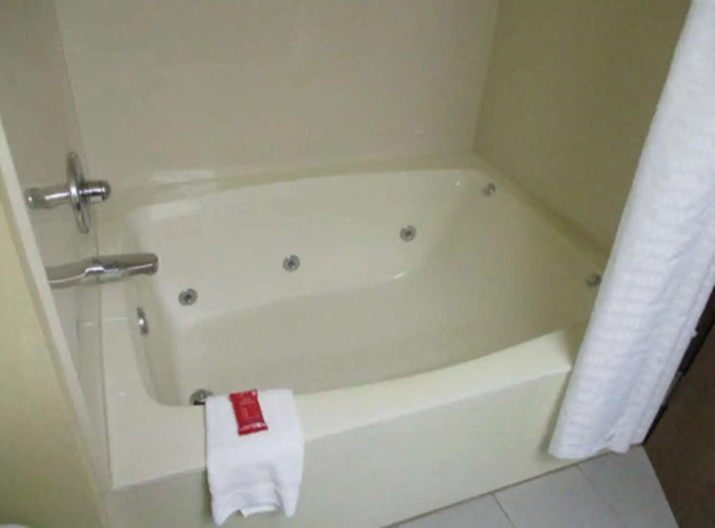 SureStay Plus Hotel by Best Western Tulsa East