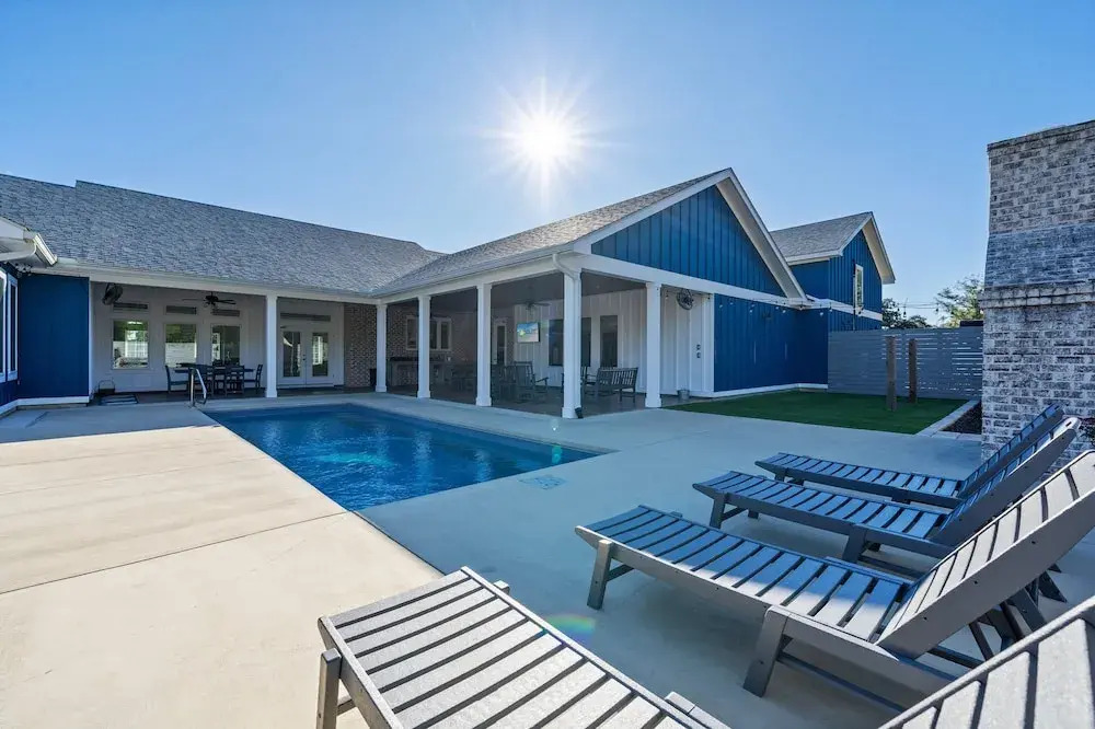 Large Lux Home,private Pool,spa,backyard, 6 Bdrms, Beach,wharf, OWA 15 Mins Away