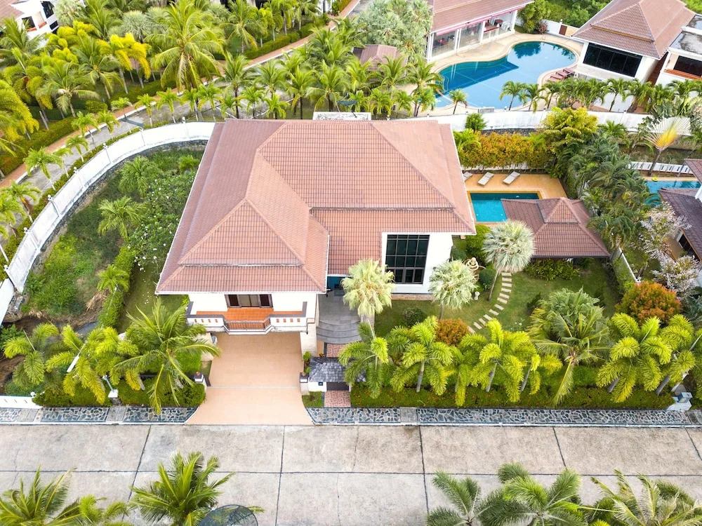 Serisa 3 Bedrooms Pool Villa 500Sqm